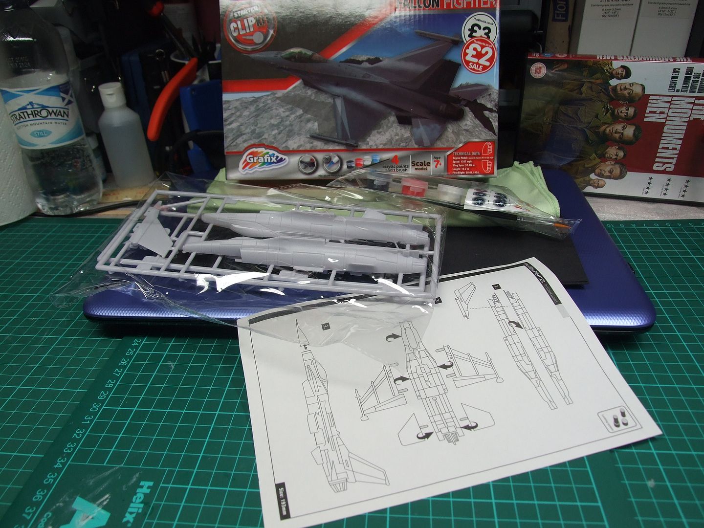 Grafix Falcon Fighter. International Scale Modeller